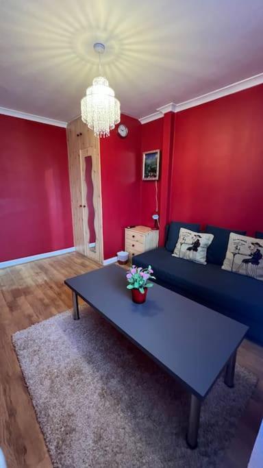 Palaz 6 - 2 Bedroom Flat Edmonton Dış mekan fotoğraf