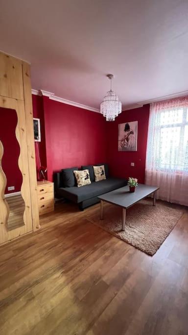 Palaz 6 - 2 Bedroom Flat Edmonton Dış mekan fotoğraf